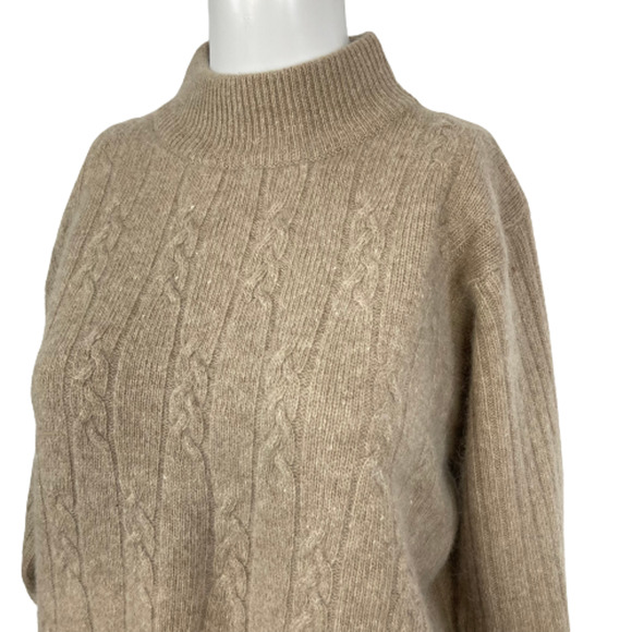 Petite Sophisticate Sweater Womens Sz P Tan Beige Angora Wool Pull Over - Picture 2 of 8